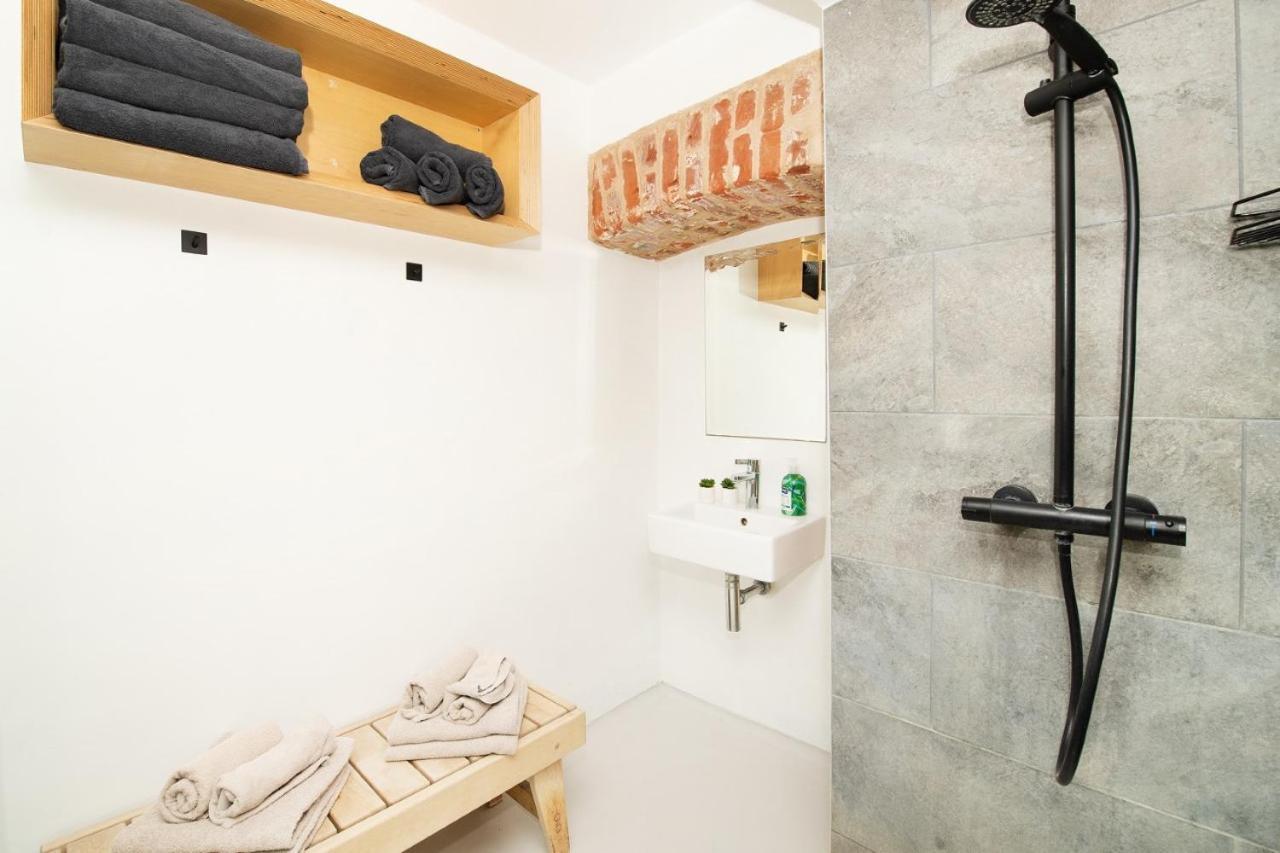 Old Town Luxury Apartment With Sauna تارتو المظهر الخارجي الصورة