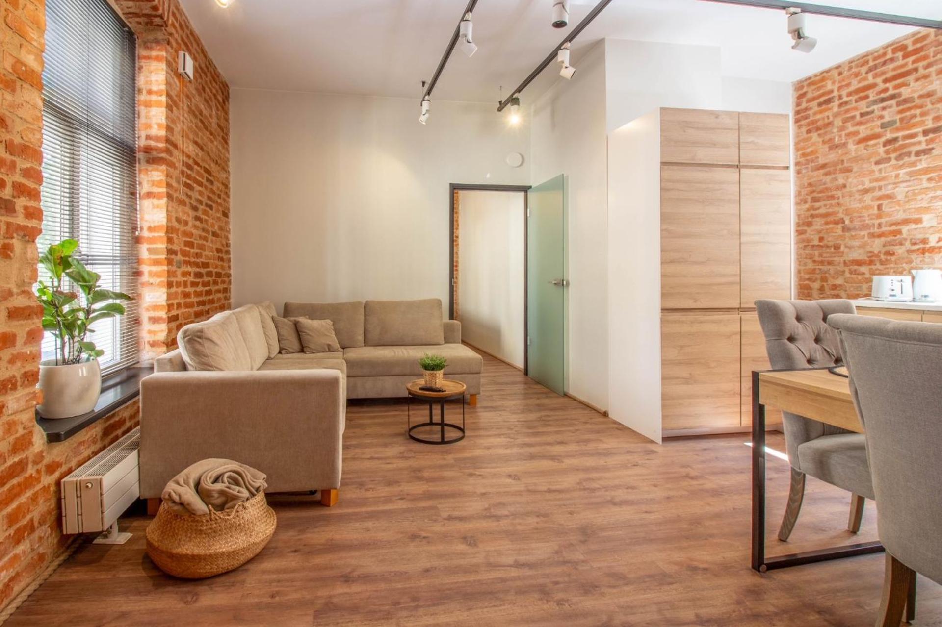 Old Town Luxury Apartment With Sauna تارتو المظهر الخارجي الصورة